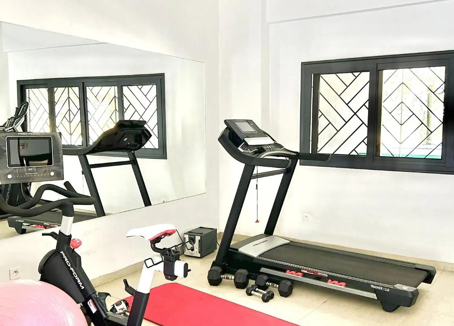 Apartment Spacieux Et Lumineux Appartement A Dakar
